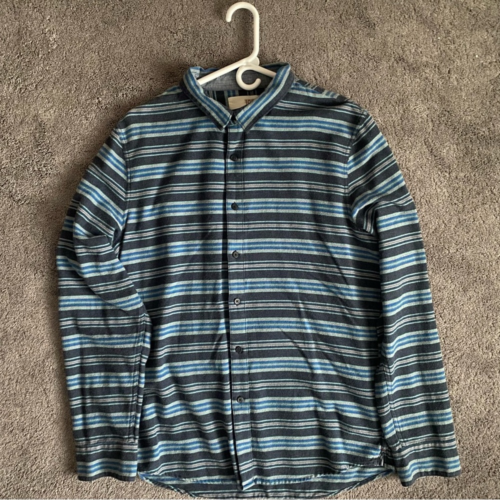 1901 men’s button down